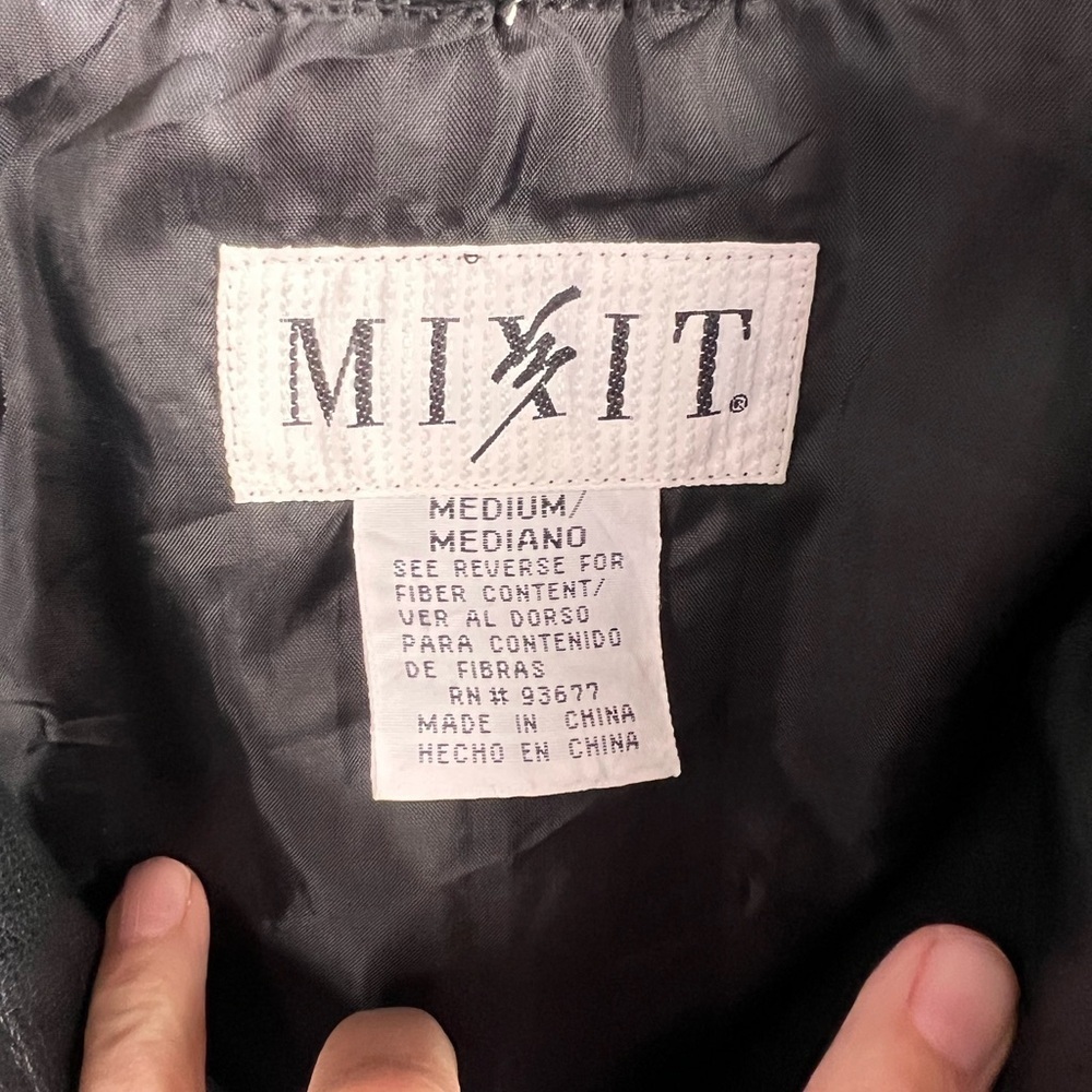 Mix It Black Leather Vest with Belt Medium - Picture 5 of 5